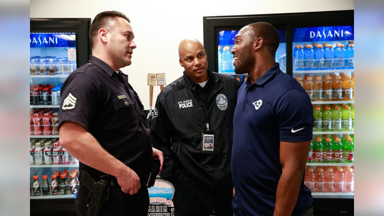 RISE With the Rams Brings Together Youth, Pro Athletes, and Police – Los  Angeles Sentinel