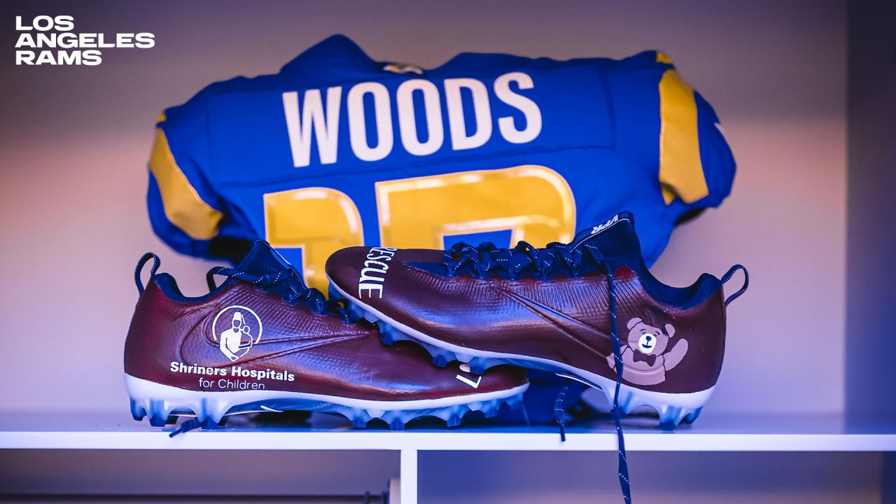 A look inside the Los Angeles Rams locker room at Sofi Stadium