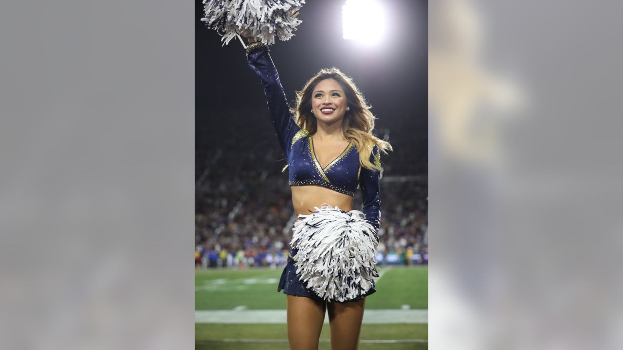 NFL cheerleaders, week 12