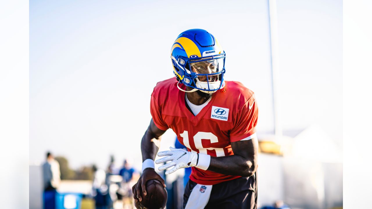 BEST PHOTOS: Rams quarterbacks throughout the 2021 season