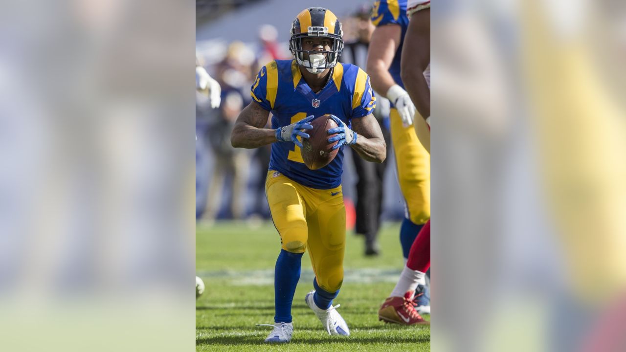 Gallery: Rams-49ers Christmas Eve game