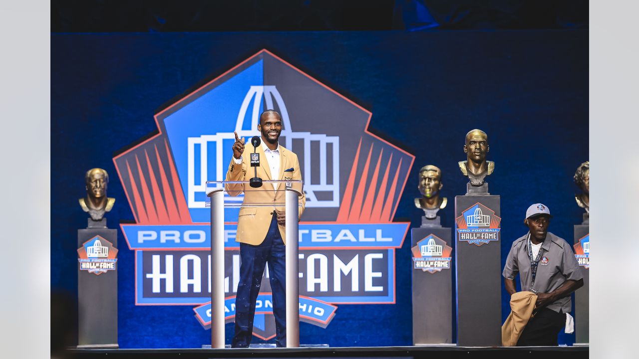 Canton-bound Isaac Bruce is a Hall of Famer both on and off the field -  Turf Show Times