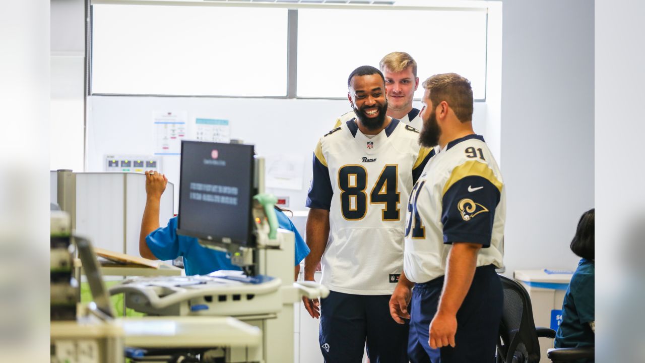 Rams.com: Rookies Visit Patients at Cedars-Sinai