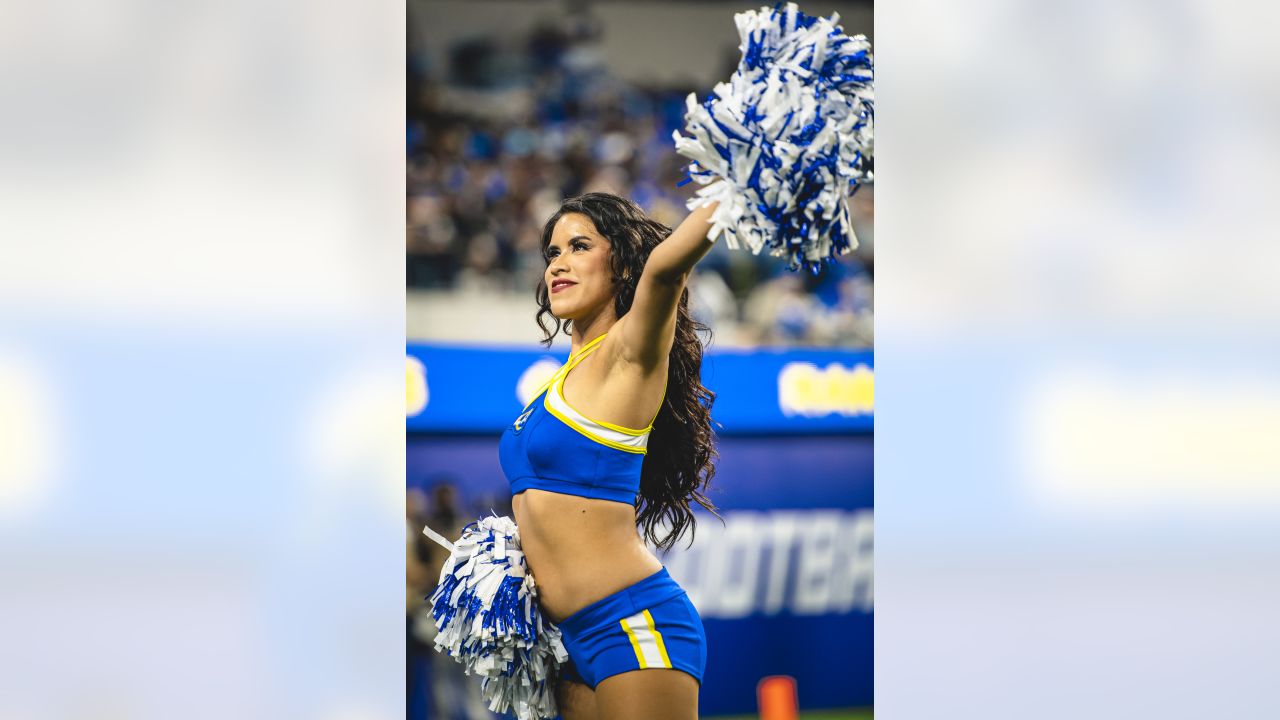 PHOTOS: Rams Cheerleaders at SoFi Stadium for Rams vs. Chargers preseason  matchup