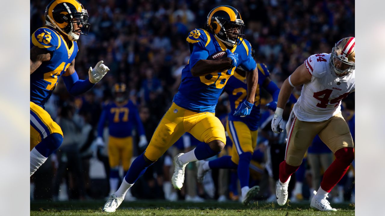 THROWBACK PHOTOS: Best historical moments from Rams vs. 49ers matchups