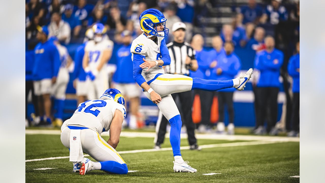 GAME PHOTOS: Rams face Indianapolis Colts in Week 4 at Lucas Oil Stadium