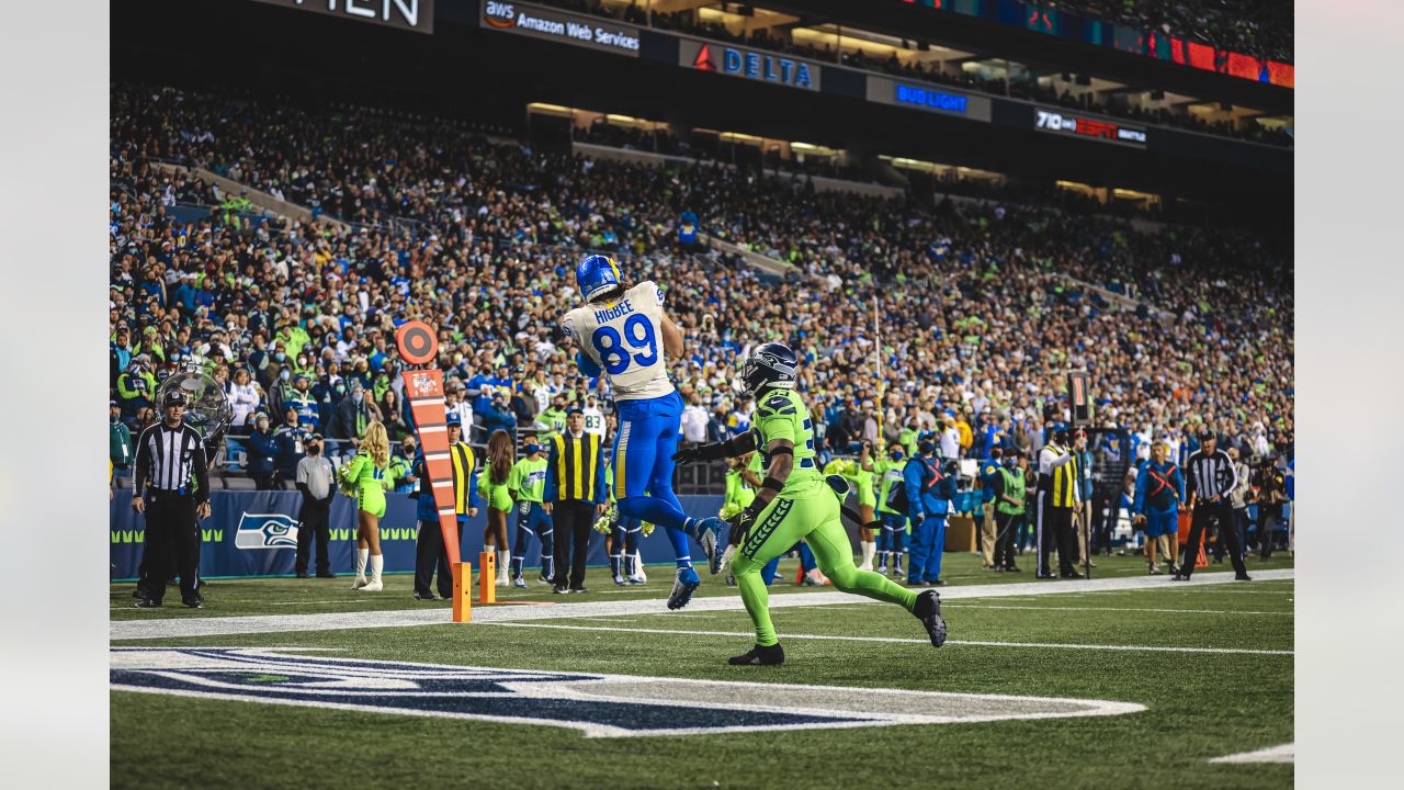 PHOTOS: Game-action moments from Rams vs. Seahawks Week 5 at Lumen