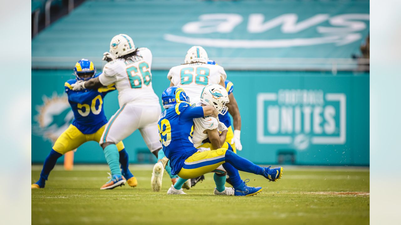 Aaron Donald named AP Defensive Player of the Year, wins Deacon Jones Award