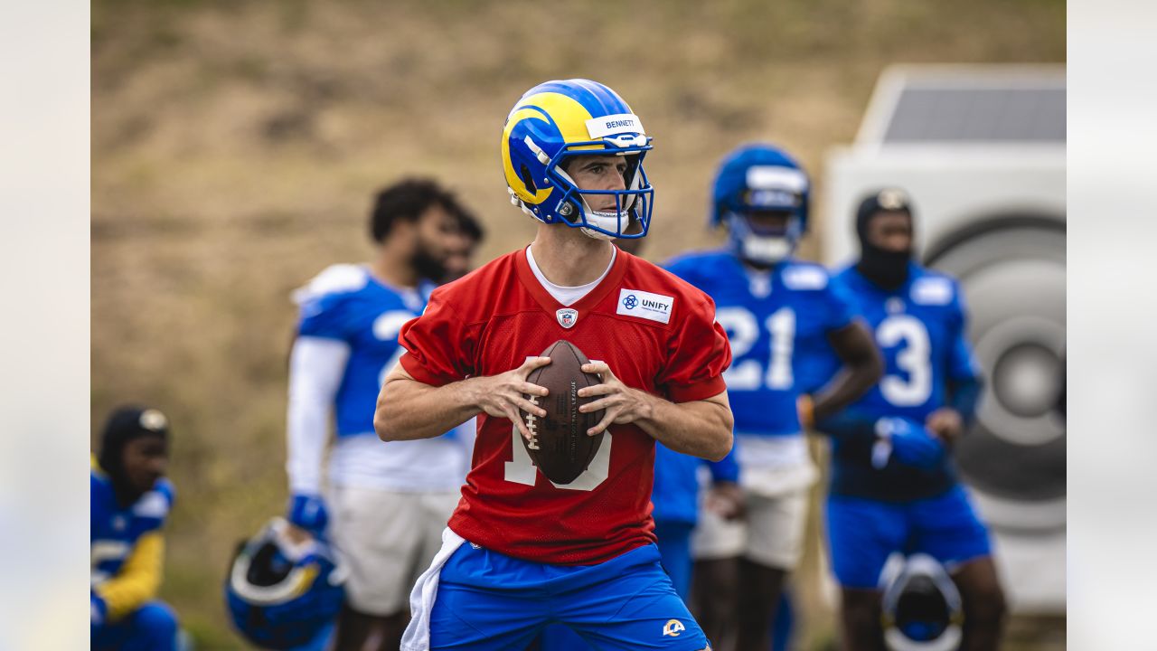 Stetson Bennett's first look in Rams' 2023 uniform has fans clowning rookie  QB - “This screams American Pie”