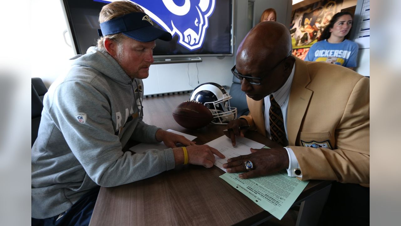 Los Angeles Rams logo: Eric Dickerson will speak to team for fans