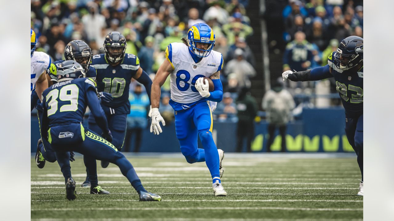 Rams vs Seahawks Week 18 preview: LA could spoil Seattle's playoff hopes in  2022 season finale - Turf Show Times