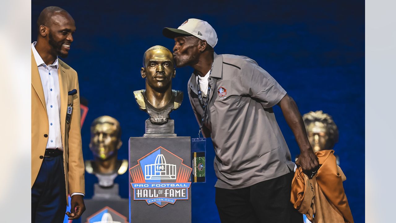 Isaac Bruce still waiting: Pro Football Hall of Fame postpones