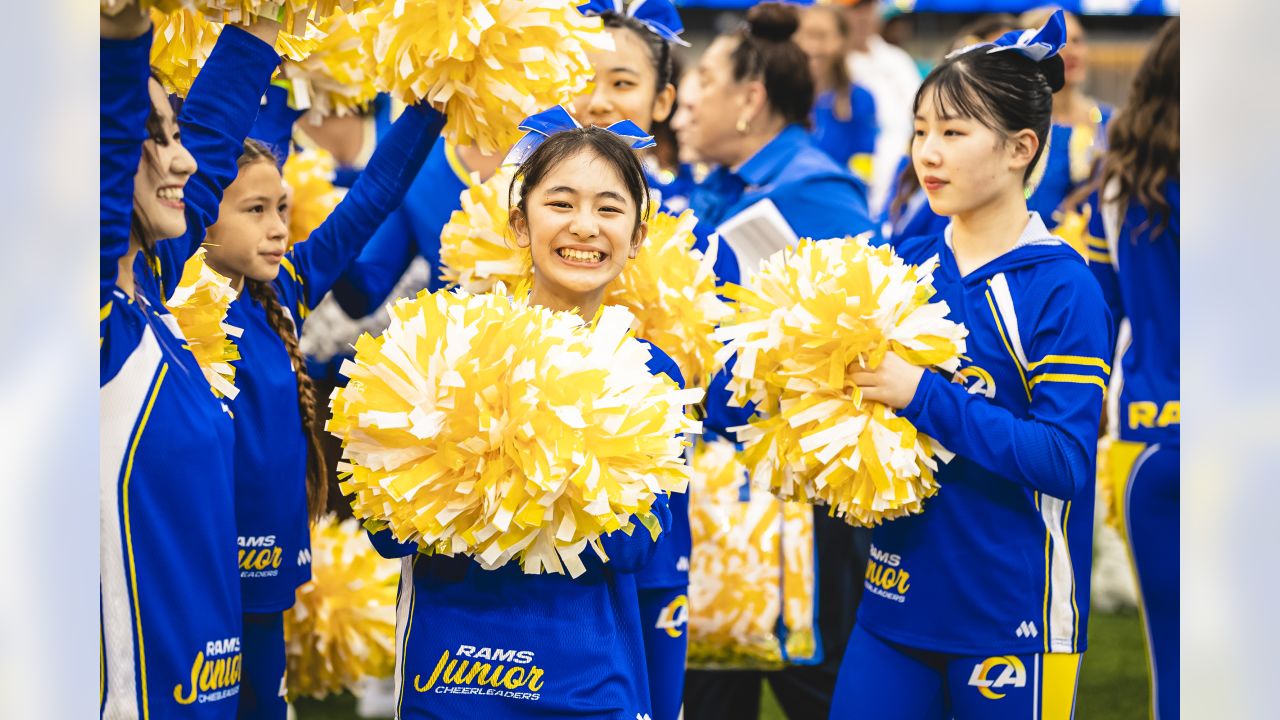 2022 Junior Cheerleaders halftime performance