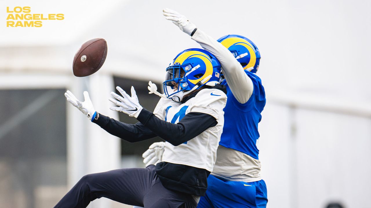 Los Angeles, CA, USA. 23rd Sep, 2018. Los Angeles Rams tight end Tyler  Higbee (89) during the NFL Los Angeles Chargers vs Los Angeles Rams at the Los  Angeles Memorial Coliseum in