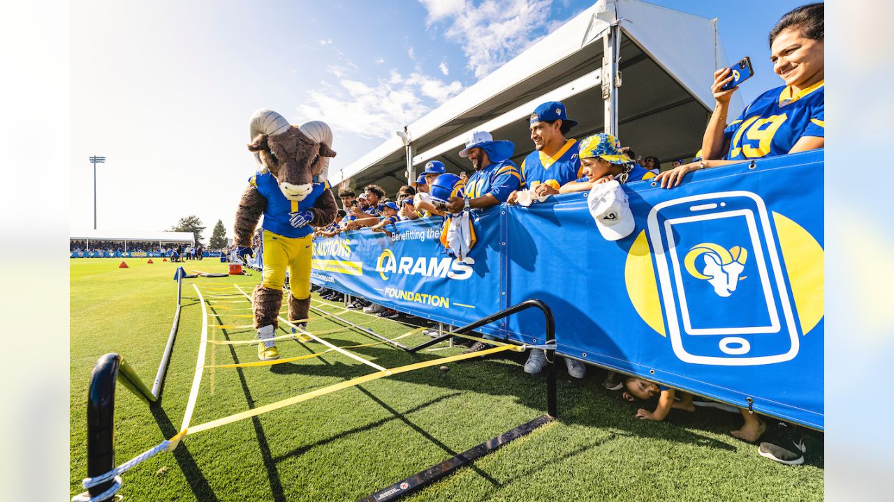 Rams expecting 30,000 fans for minicamp practice at SoFi Stadium