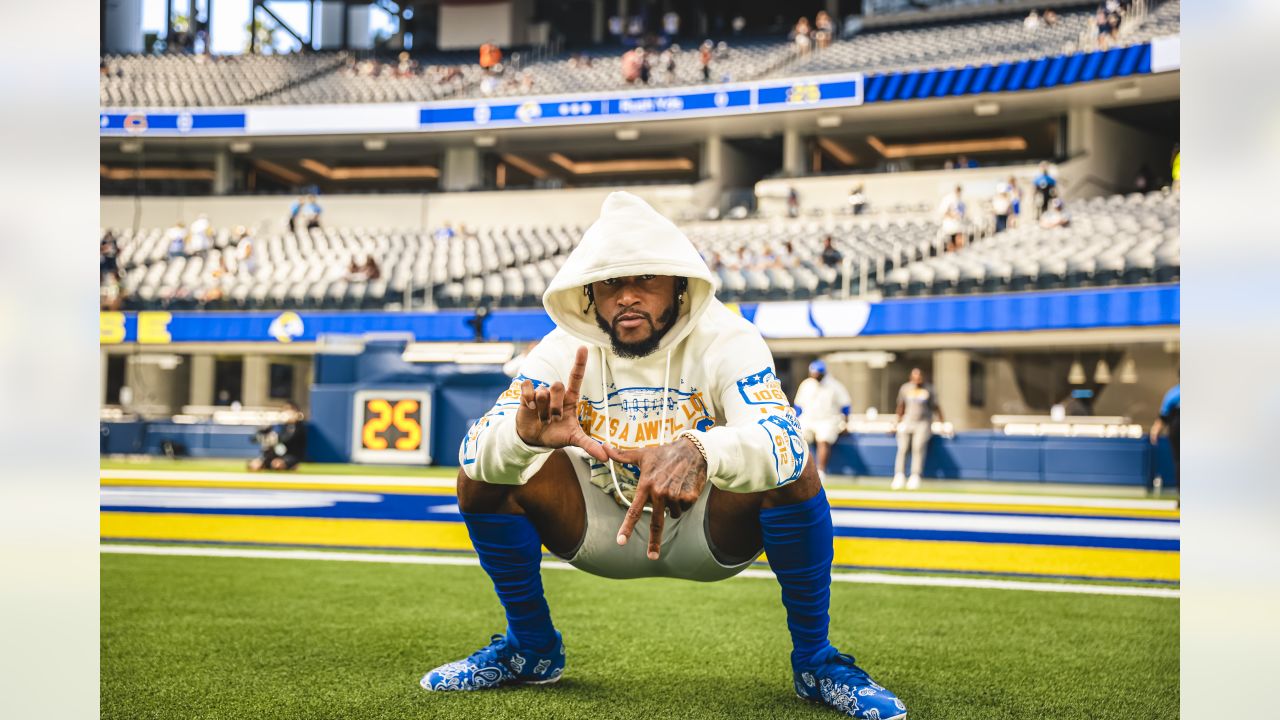 PREGAME PHOTOS: Rams hit the field at SoFi Stadium for pregame