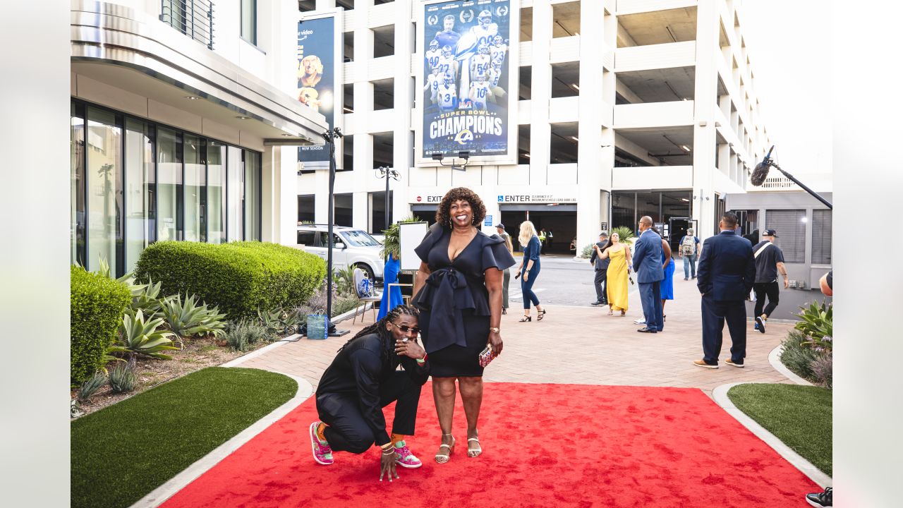 CEREMONY PHOTOS: Rams players' first look at their Championship