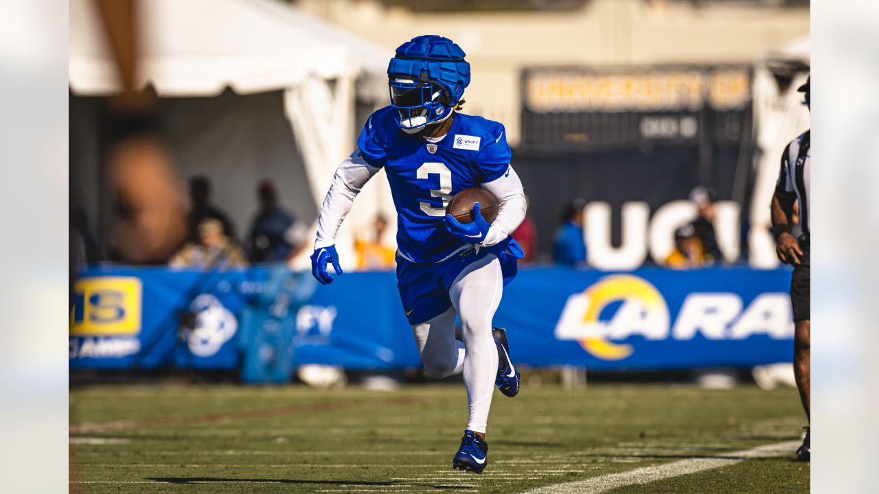 Los Angeles Rams running back Cam Akers (3) warms up before an NFL  preseason football game Saturday, Aug. 26, 2023, in Denver. (AP Photo/David  Zalubowski Stock Photo - Alamy