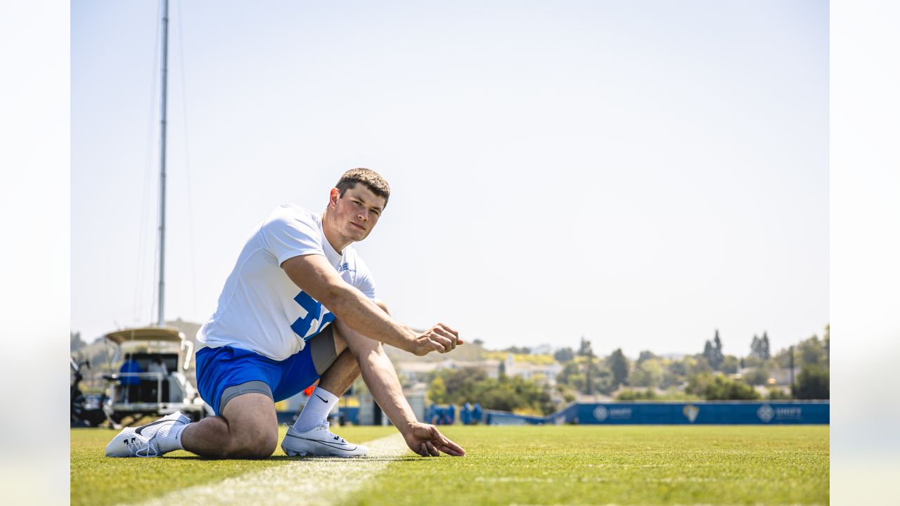 Los Angeles Rams punter Ethan Evans (42) punts before an NFL preseason  football game against the Las Vegas Raiders, Saturday, Aug. 19, 2023, in  Inglewood, Calif. (AP Photo/Kyusung Gong Stock Photo - Alamy