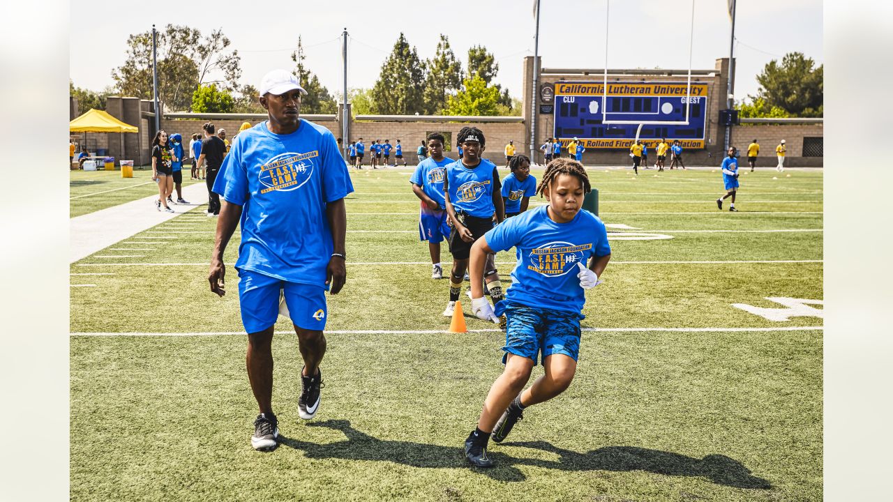 PHOTOS: Rams WR DeSean Jackson hosts youth football camp