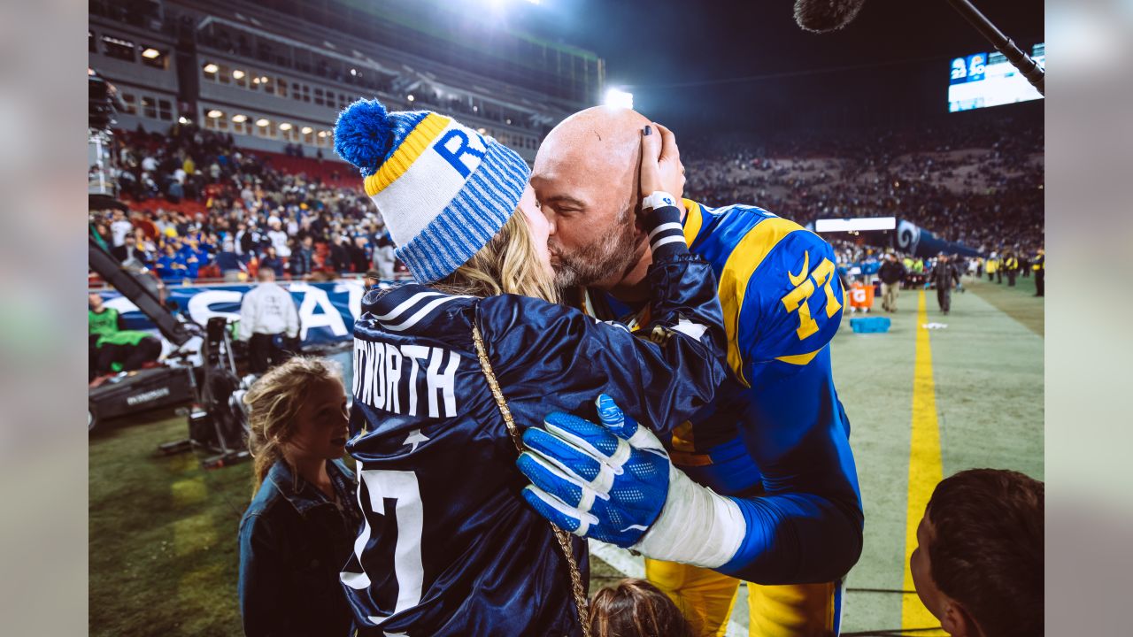 Los Angeles Rams re-sign Andrew Whitworth to 3-year deal