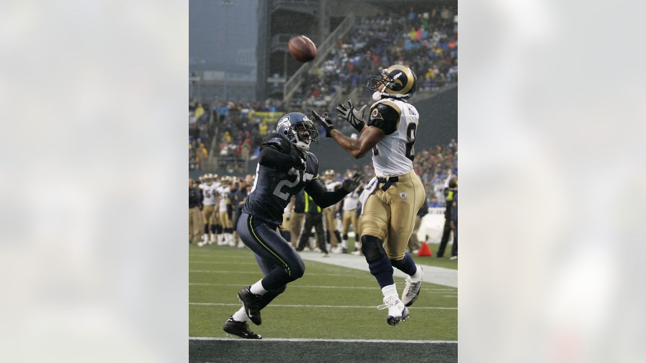 Former Rams wide receiver Torry Holt named finalist for Pro Football Hall  of Fame's Class of 2022