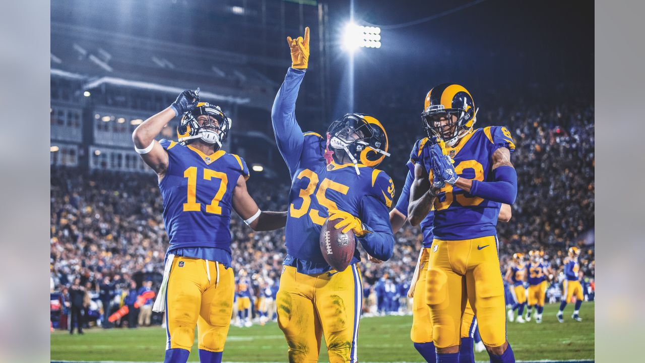 Los Angeles Rams running back C.J. Anderson (35) celebrates a