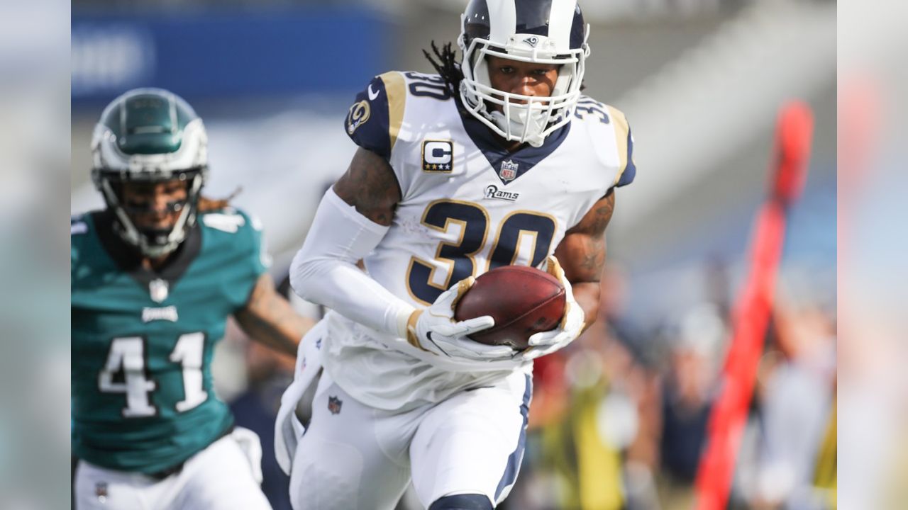 Marcus Peters swaps jerseys with Todd Gurley, reunites with Rams