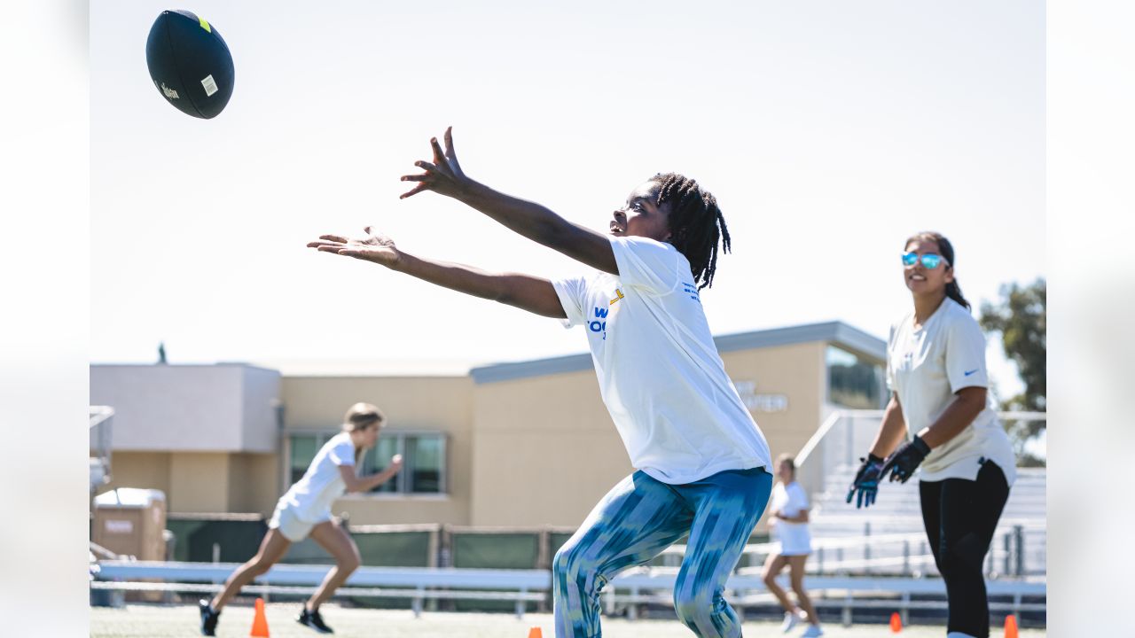 COMMUNITY PHOTOS: Rams & Nike host girls flag football clinics across LA  for Women's History Month