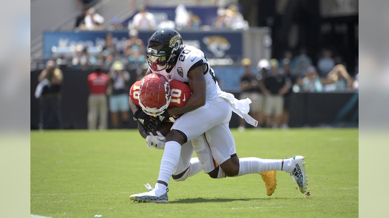 Jaguars star CB Jalen Ramsey reports to camp following birth of