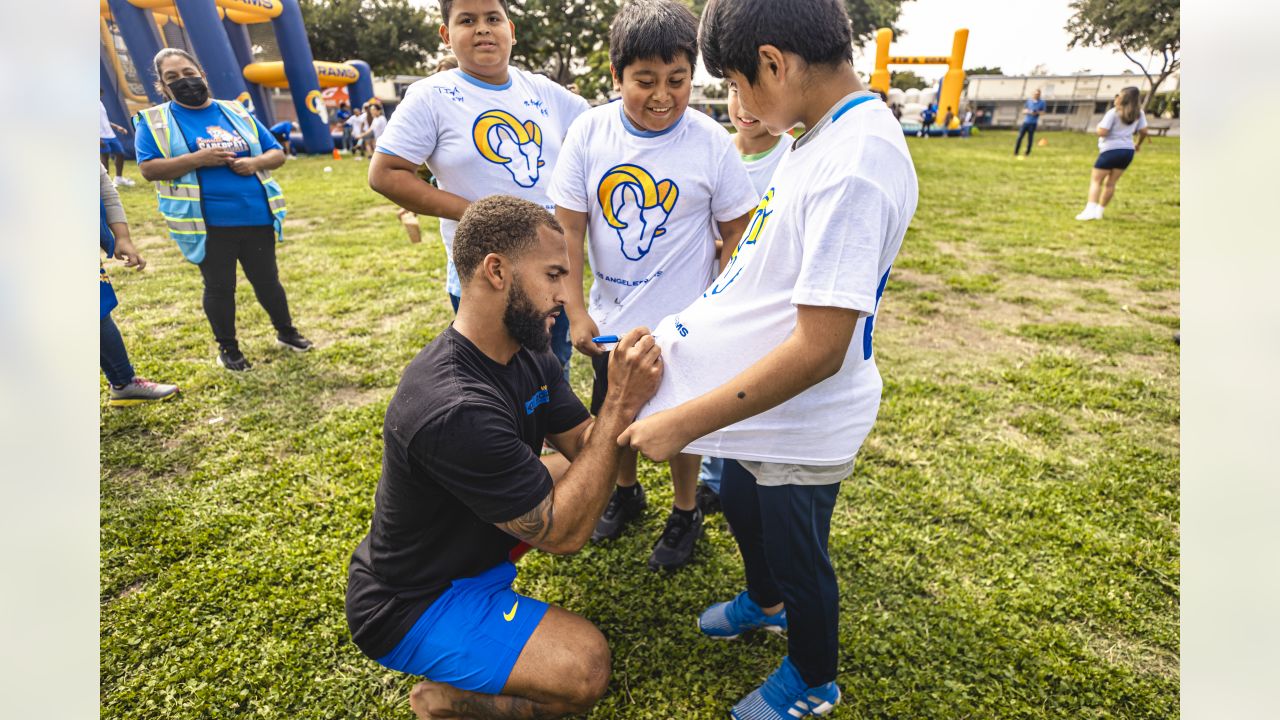 Los Angeles Rams Community  Rams rookies join PLAY 60 Field Day in  celebration of Latino Heritage Month