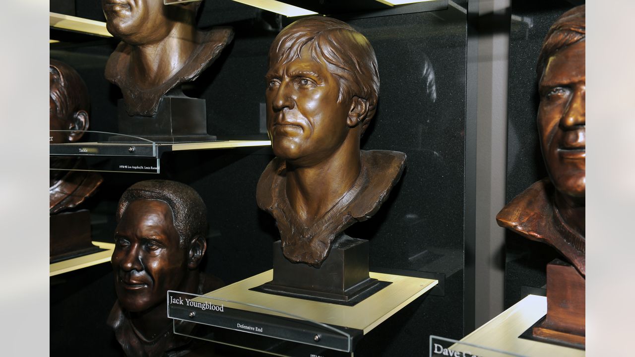 Rams Hall of Famer Jack Youngblood shares remarkable story of