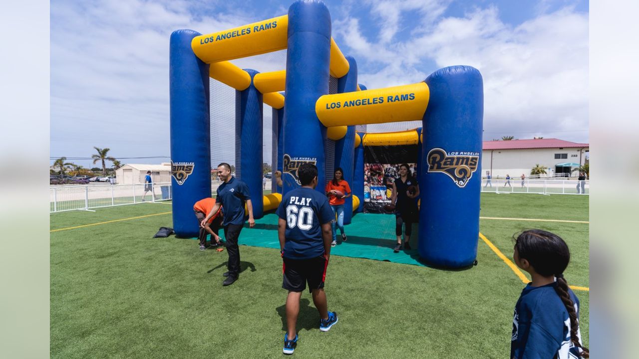 Los Angeles Rams Community  Rams host NFL Play 60 Field Day for Oak Hills  Elementary School students