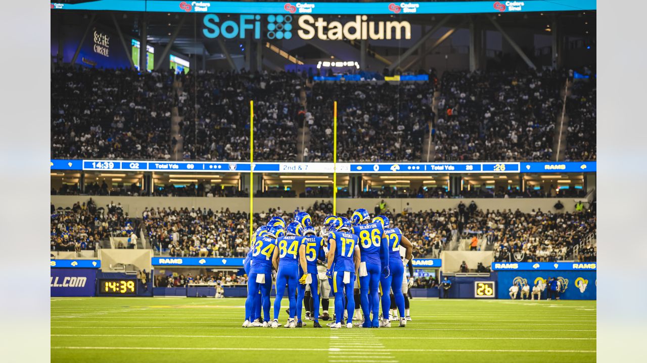 Rams-Raiders photos: Preseason action from SoFi Stadium – Orange County  Register