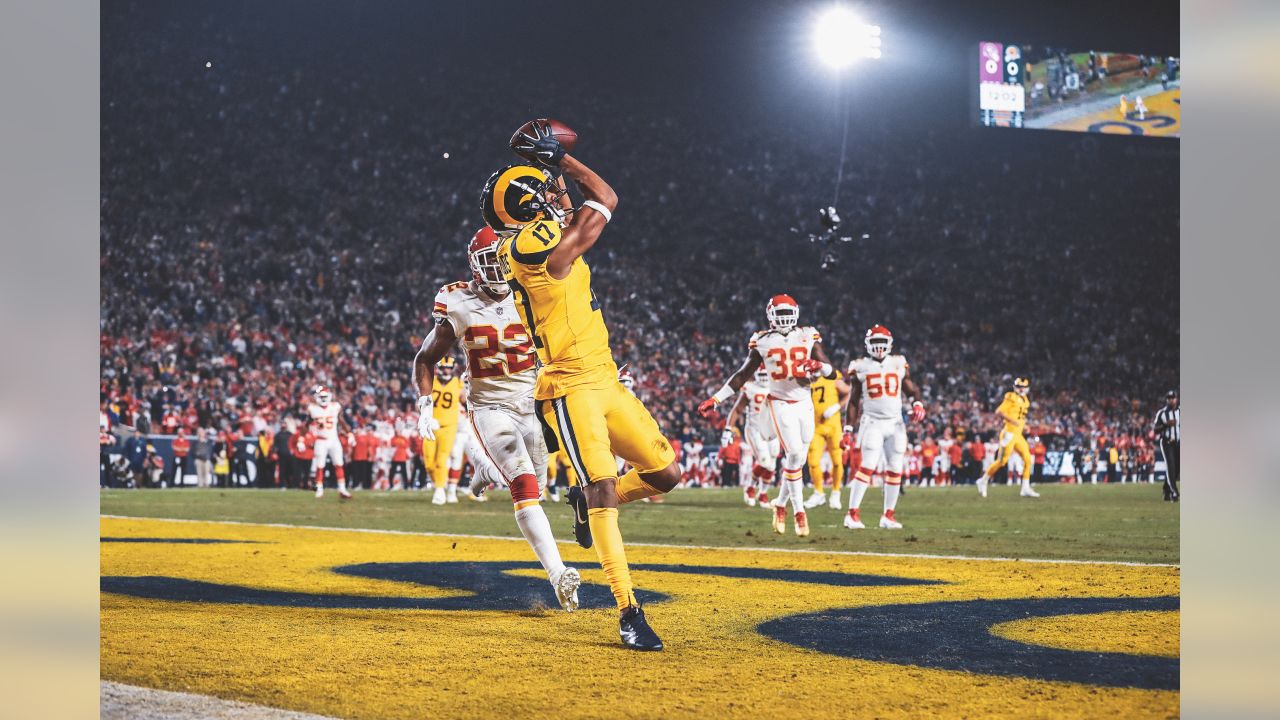 Photo Gallery: Chiefs vs. Rams Pregame