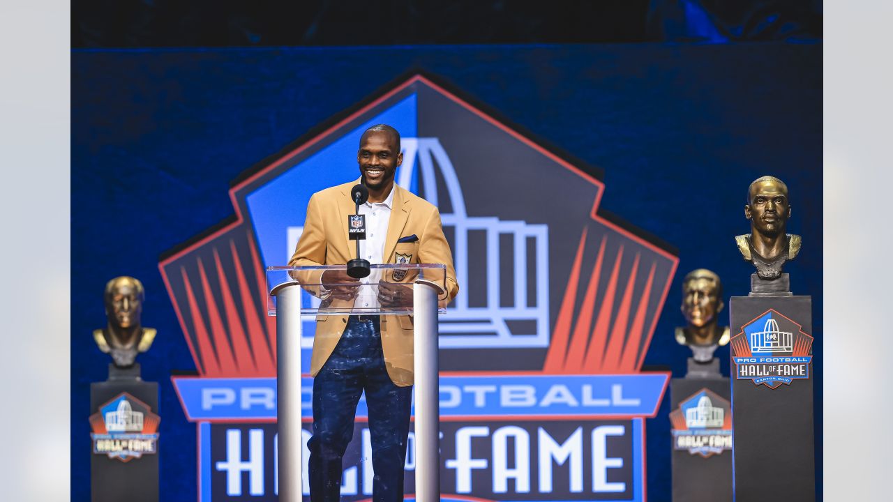 How to Watch Pro-Football Hall of Fame 2023 Enshrinement Ceremony Free – WWD