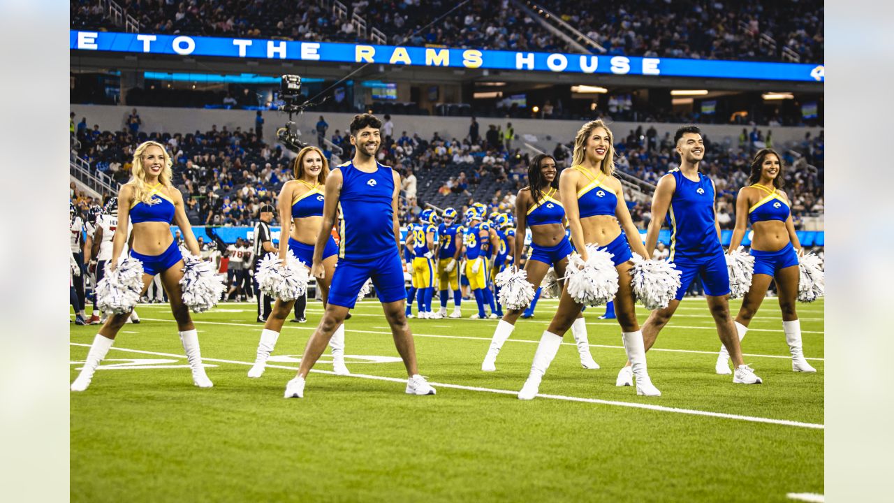 Houston Texans Cheerleaders Photos from Texans vs LA Rams – Pro Dance Cheer