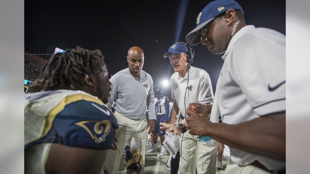 Rams interim coach John Fassel 'tripped out' by 100 cameras, attention