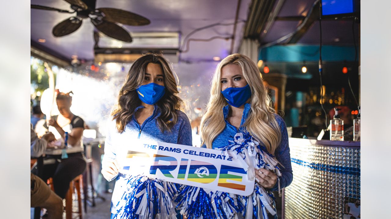 Los Angeles Rams Fans: Roaring with Rams Pride - Ticketmaster Blog