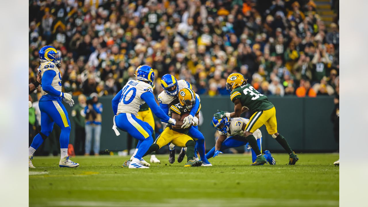 LA Rams vs Green Bay Packers: 2nd half game thread - Turf Show Times