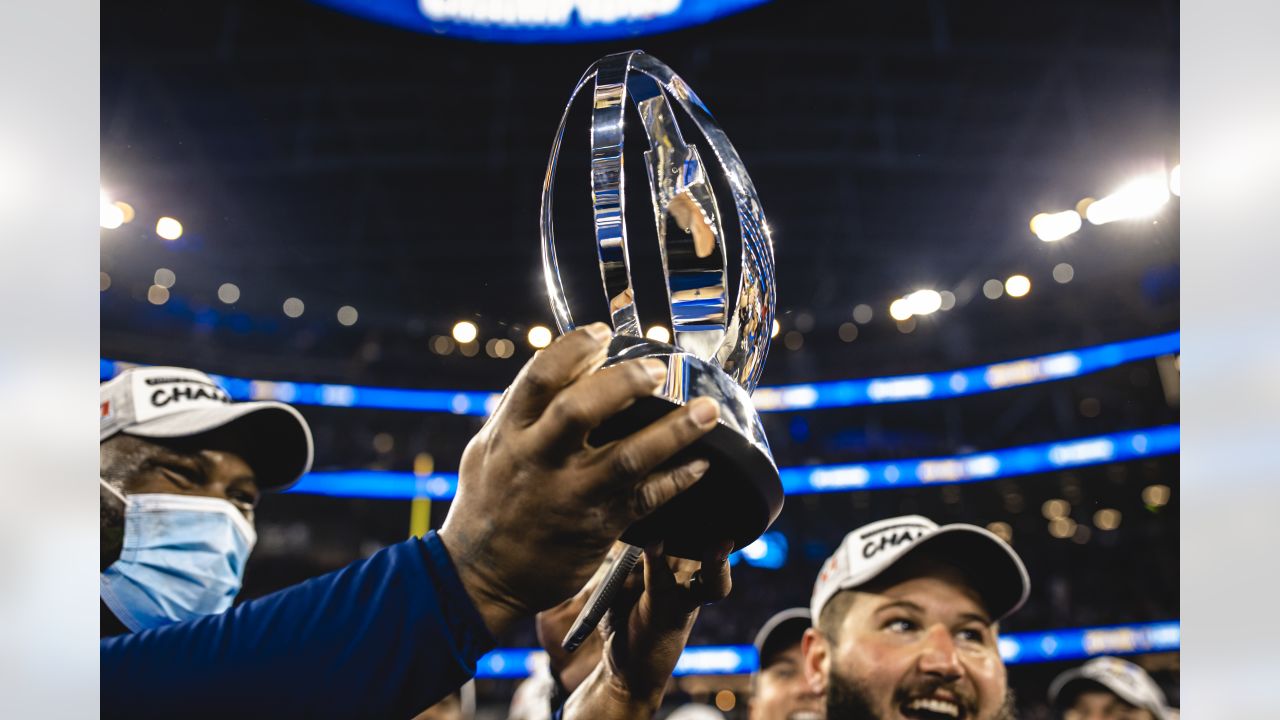 Los Angeles Rams presented with George Halas trophy after winning