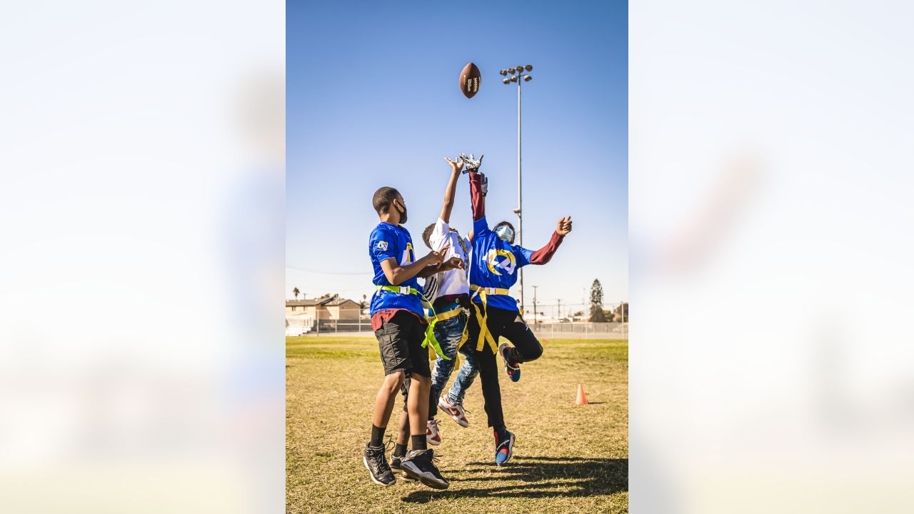 Rams launch flag football league for Los Angeles Unified students