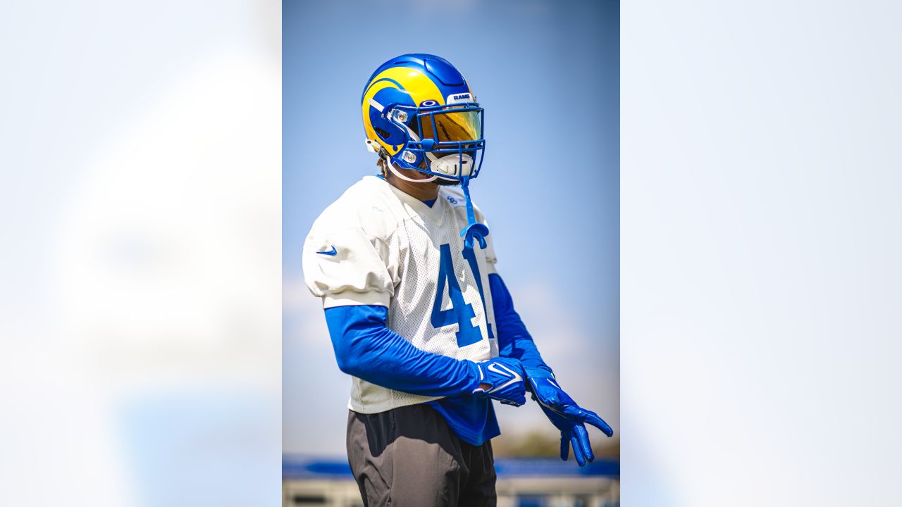 Detailed view of Los Angeles Rams helmets during training camp on Thursday,  Aug 19, 2021, in Thousand Oaks, Calif. (Dylan Stewart/Image of Sport Stock  Photo - Alamy