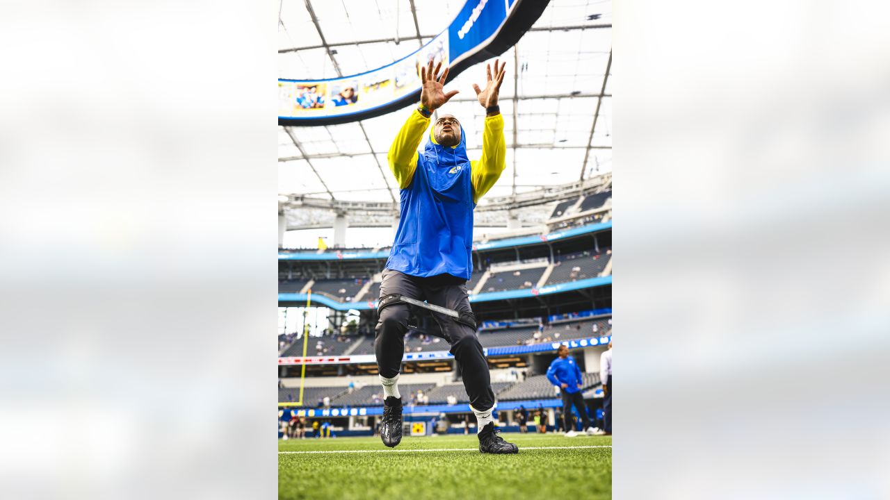 PREGAME PHOTOS: Rams hit the field at SoFi Stadium for pregame