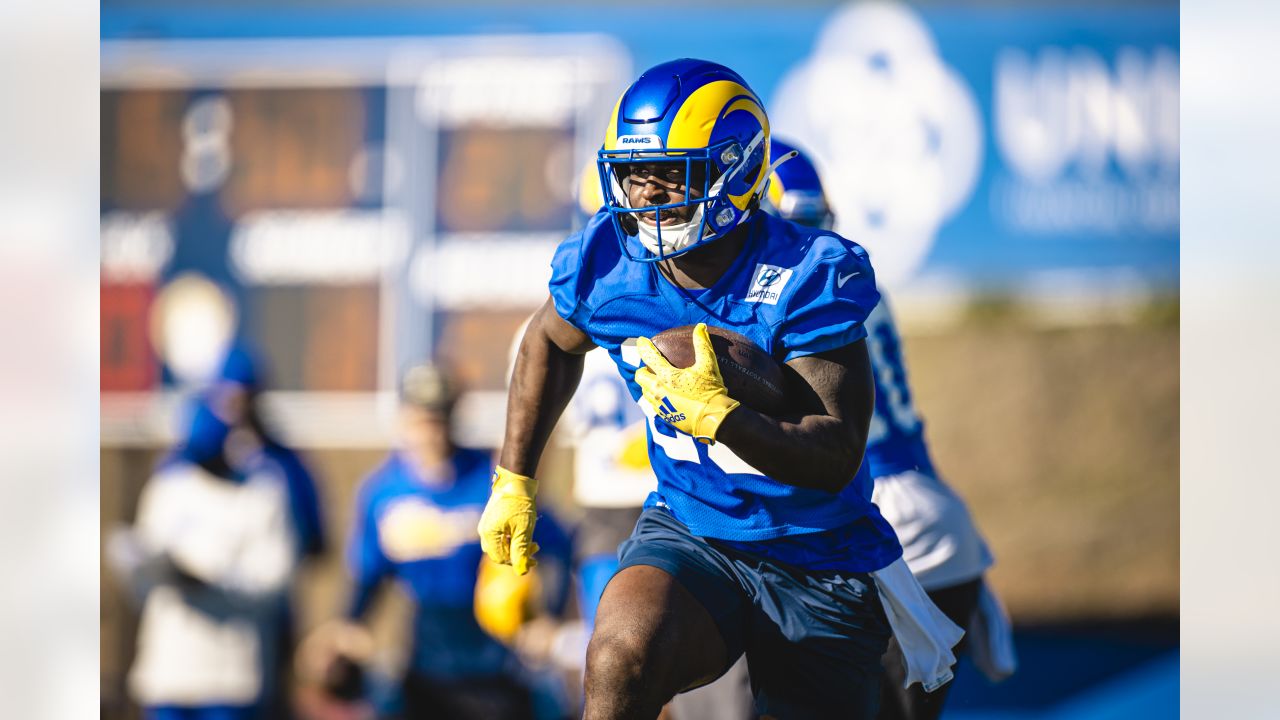 Los Angeles Rams wide receiver Ben Skowronek (18) participates in drills at  the NFL football team's practice facility in Irvine, Calif. Monday, Aug. 8,  2022. (AP Photo/Ashley Landis Stock Photo - Alamy