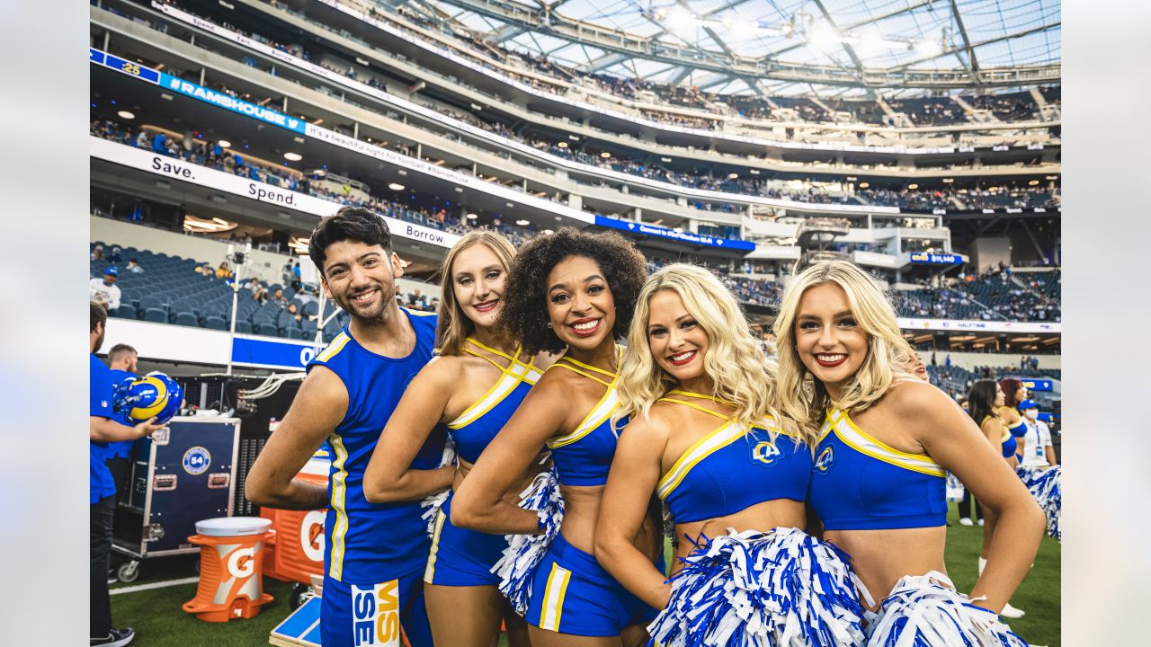 PHOTOS: Rams Cheerleaders at SoFi Stadium for Rams vs. Raiders