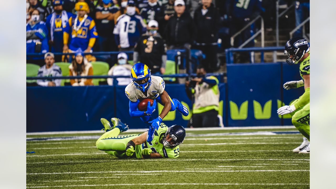 PHOTOS: Game-action moments from Rams vs. Seahawks Week 5 at Lumen