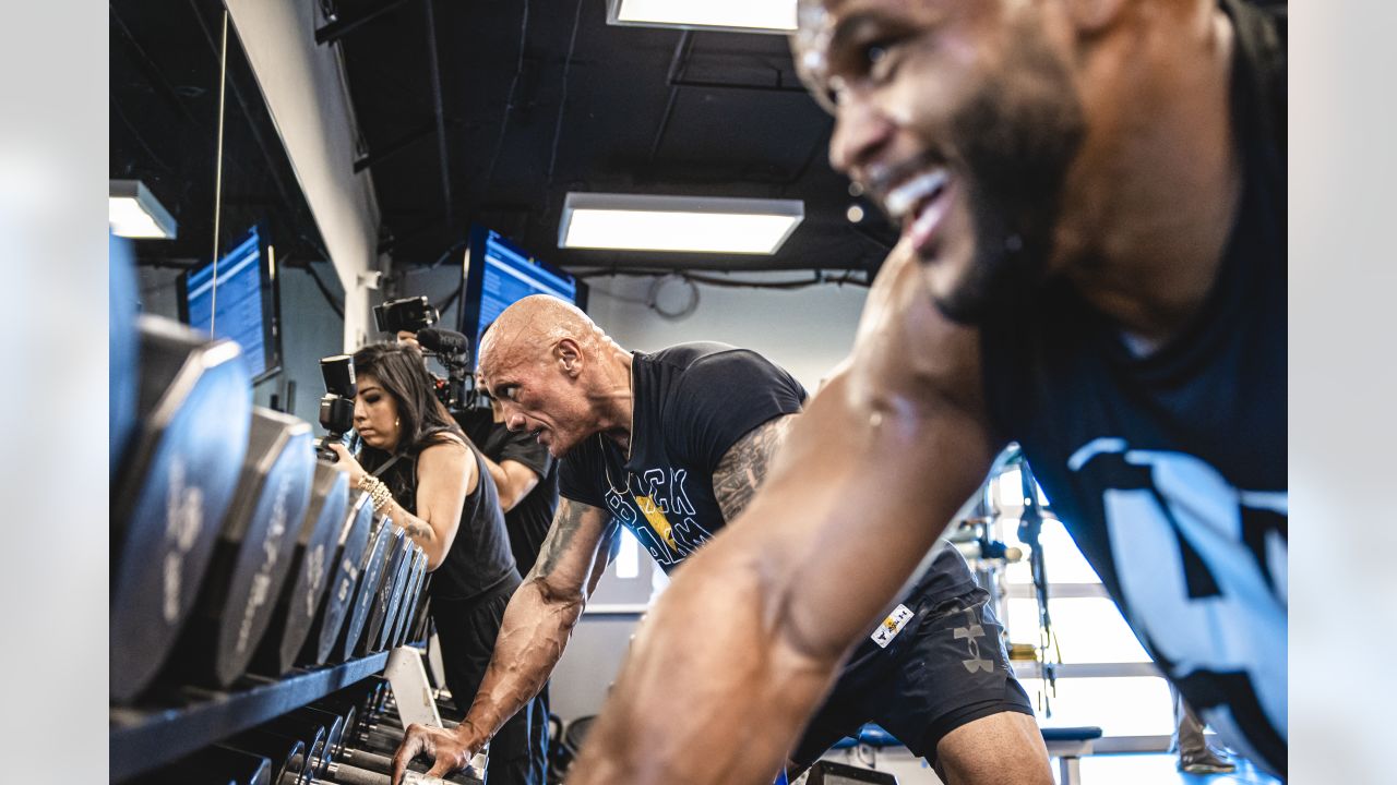 Rams star Aaron Donald and Dwayne 'The Rock' Johnson hit the gym