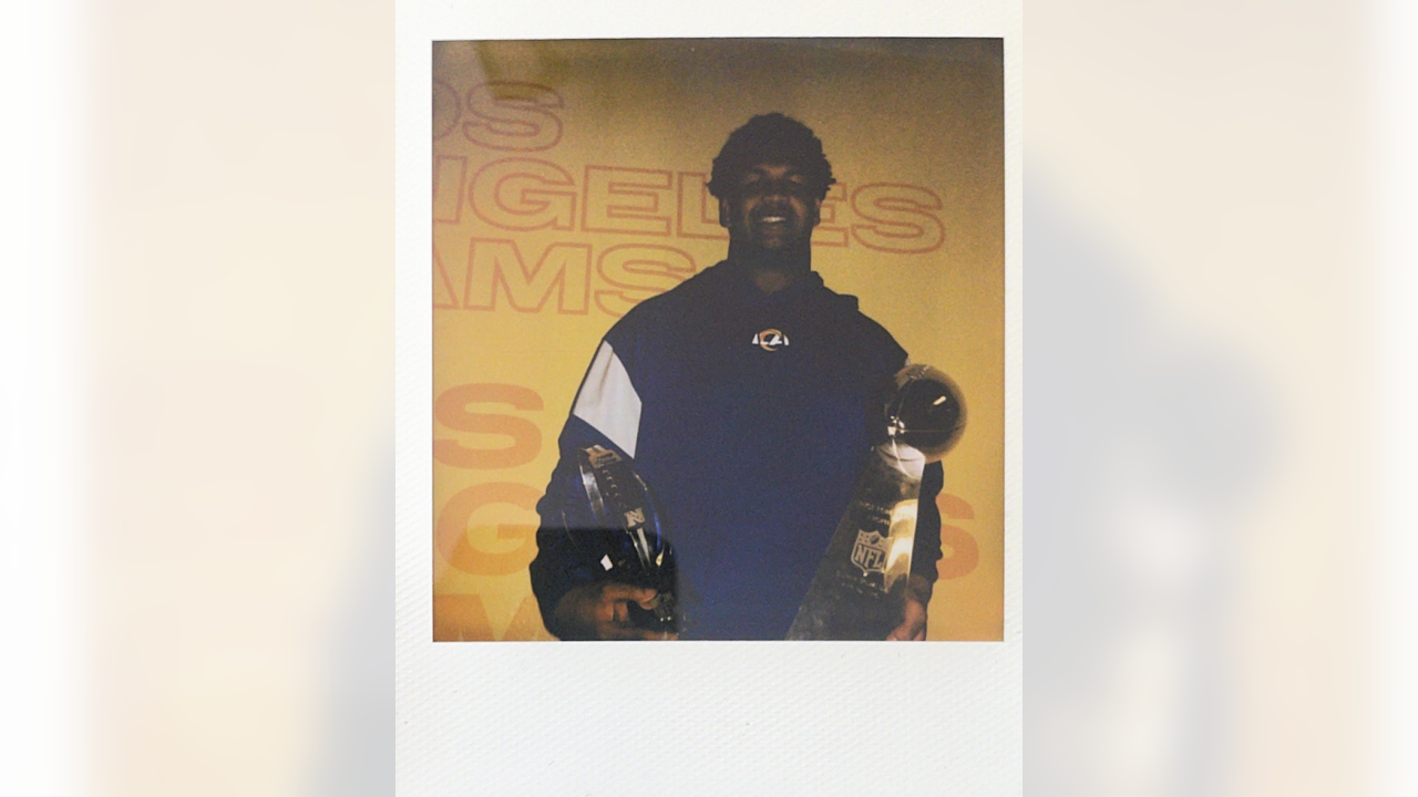 Rams share Polaroid pictures of players with Lombardi Trophy