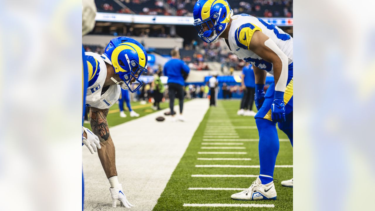 Rams sporting their best blue and yellow throwback uniforms for Week 17 -  Niners Nation